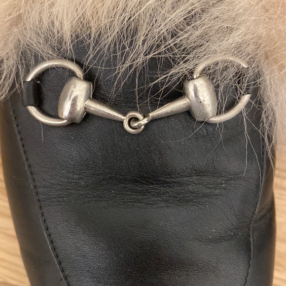 Faux Gucci Furry Princetown Style Loafer - Picture 2 of 3